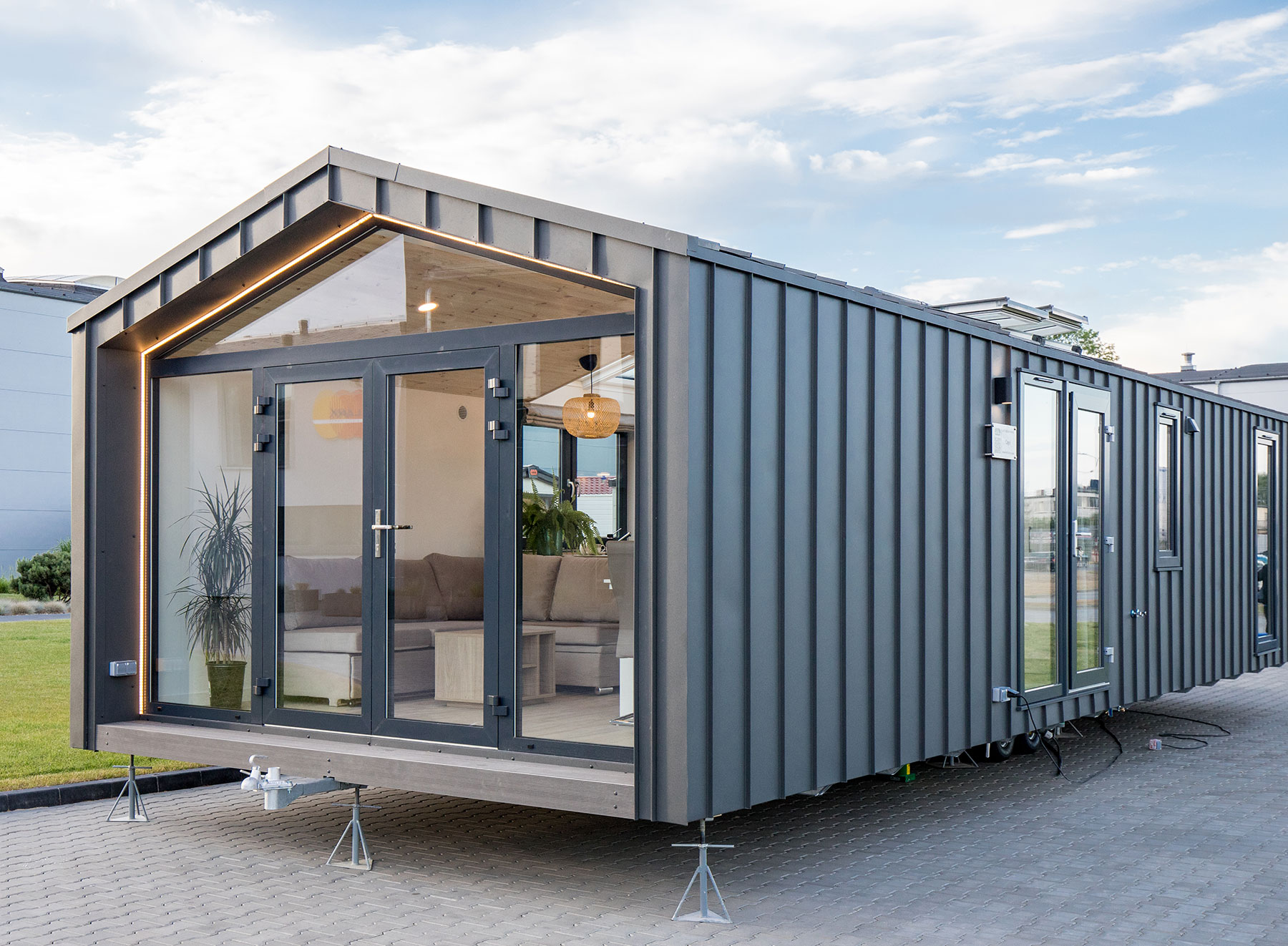 Living Modules – Tiny Houses – Capri
