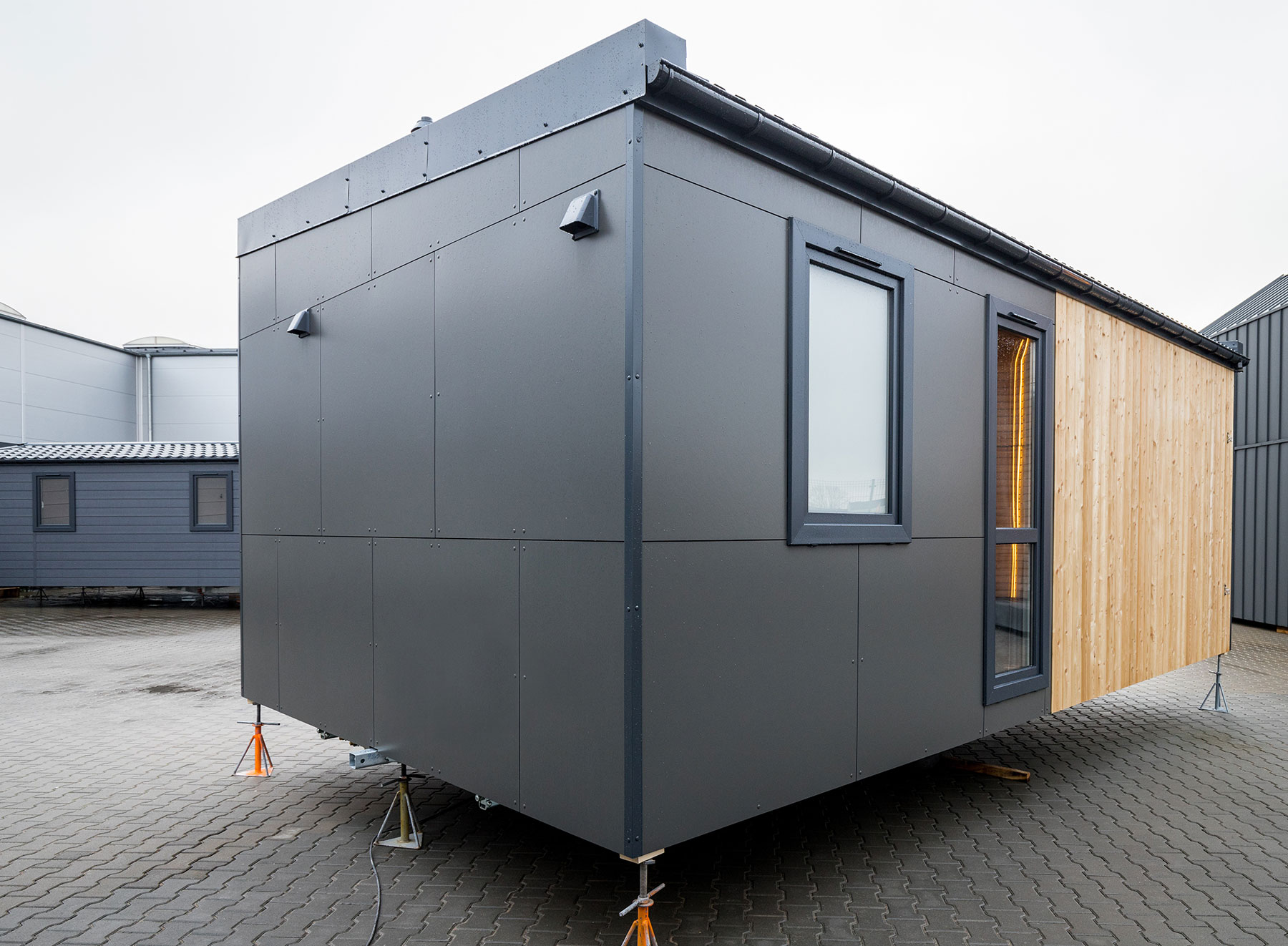 Living Modules – Tiny Houses – Small Pod